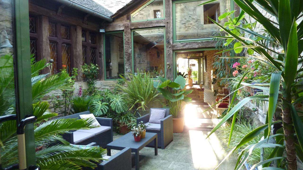 אסטנג B&B Manoir De La Fabregues מראה חיצוני תמונה