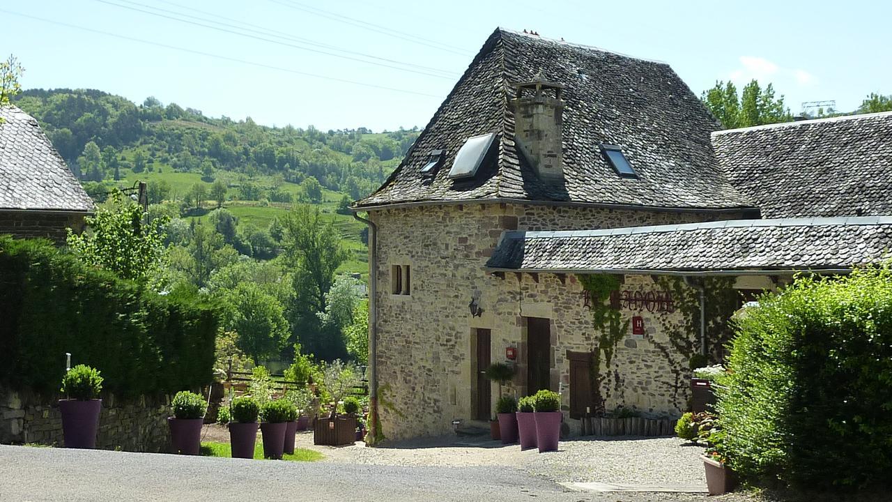 אסטנג B&B Manoir De La Fabregues מראה חיצוני תמונה